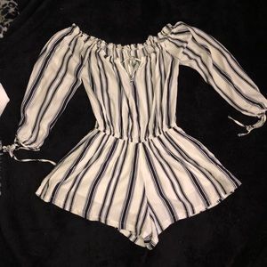 Women’s Long Sleeve Off the Shoulder Romper